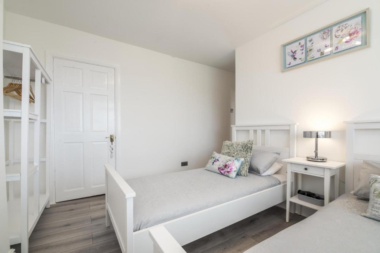 Mayfield House - 4 Bedroom House - Tenby Dış mekan fotoğraf