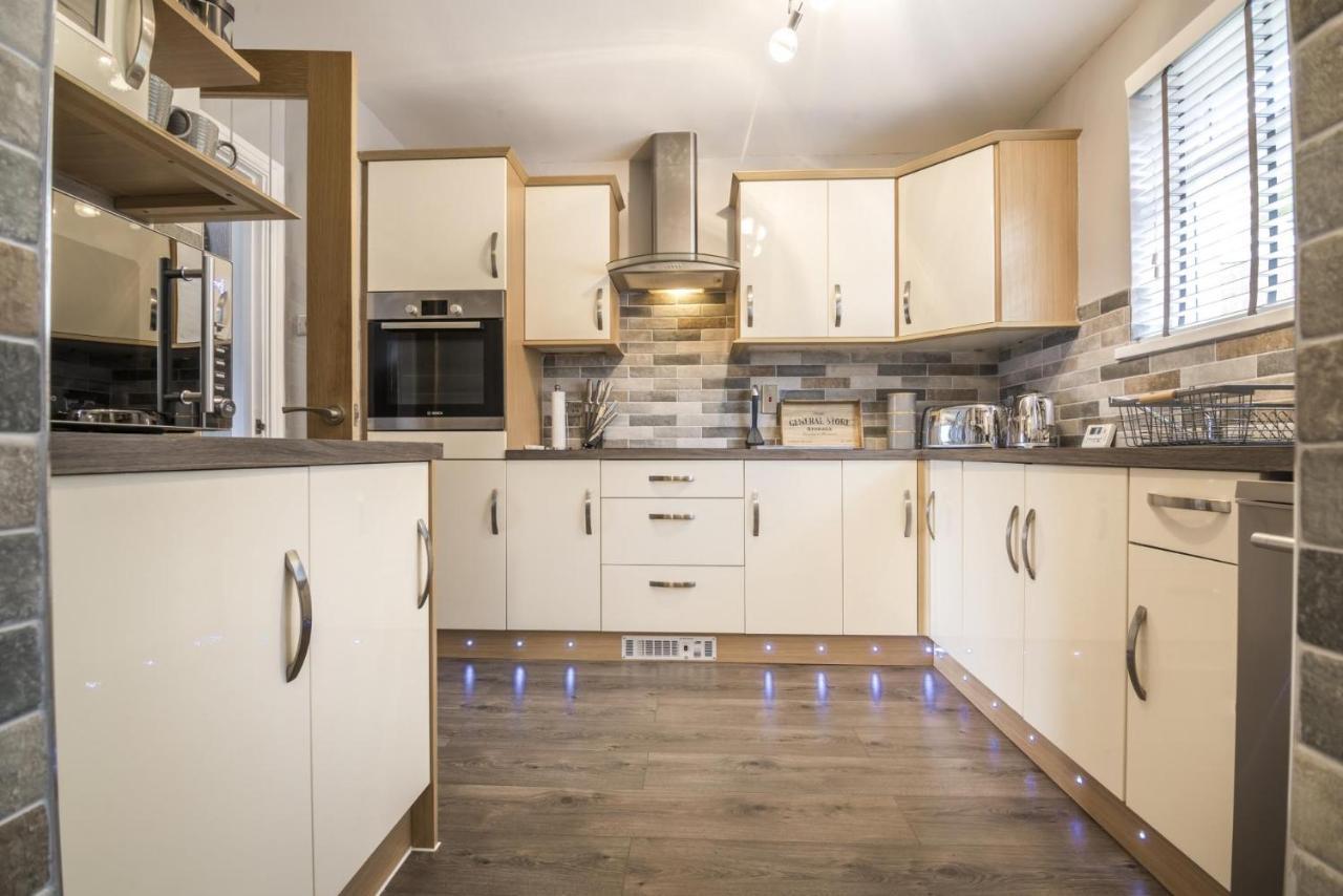 Mayfield House - 4 Bedroom House - Tenby Dış mekan fotoğraf